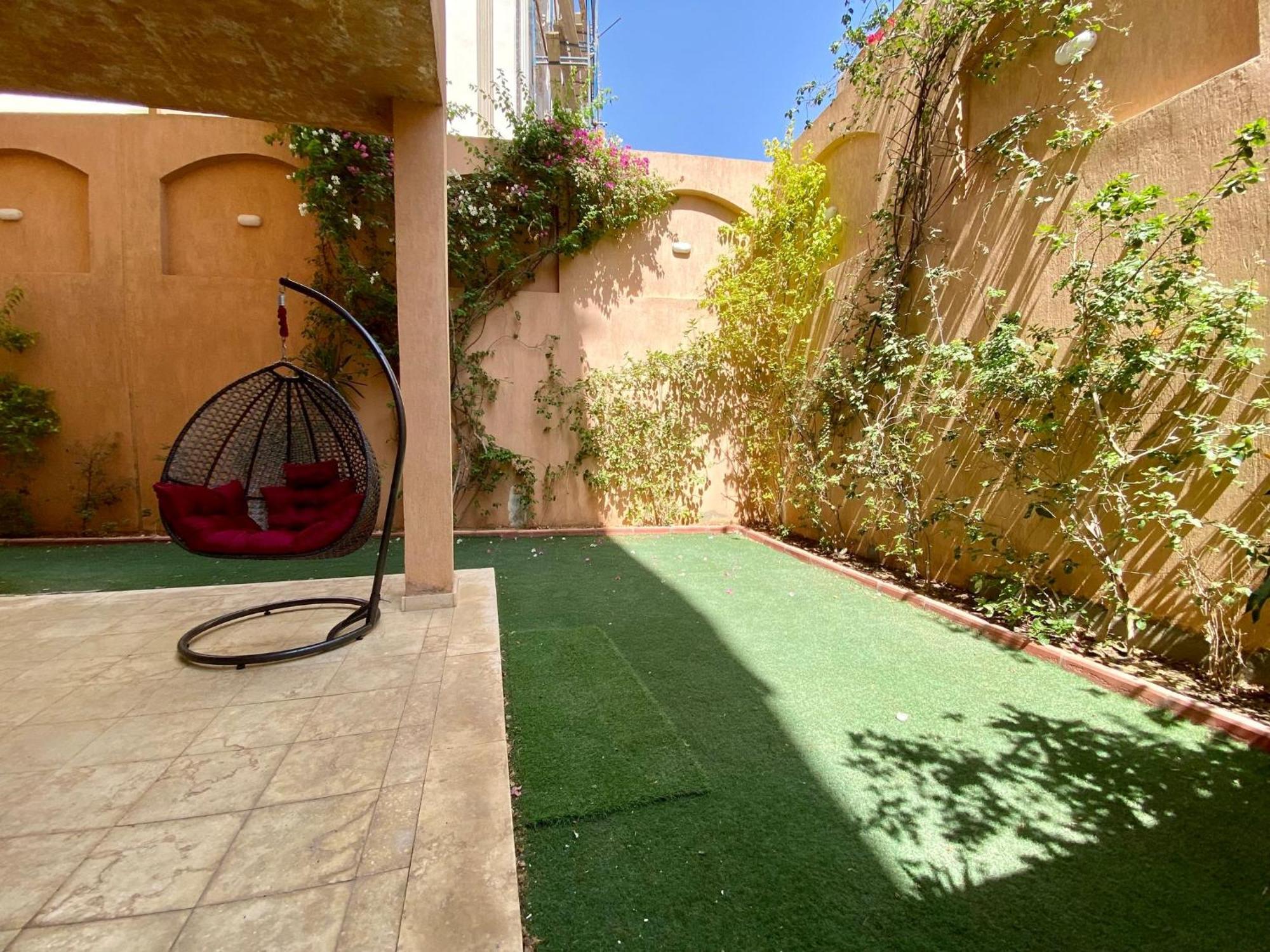 Family Friendly 3br In New *
